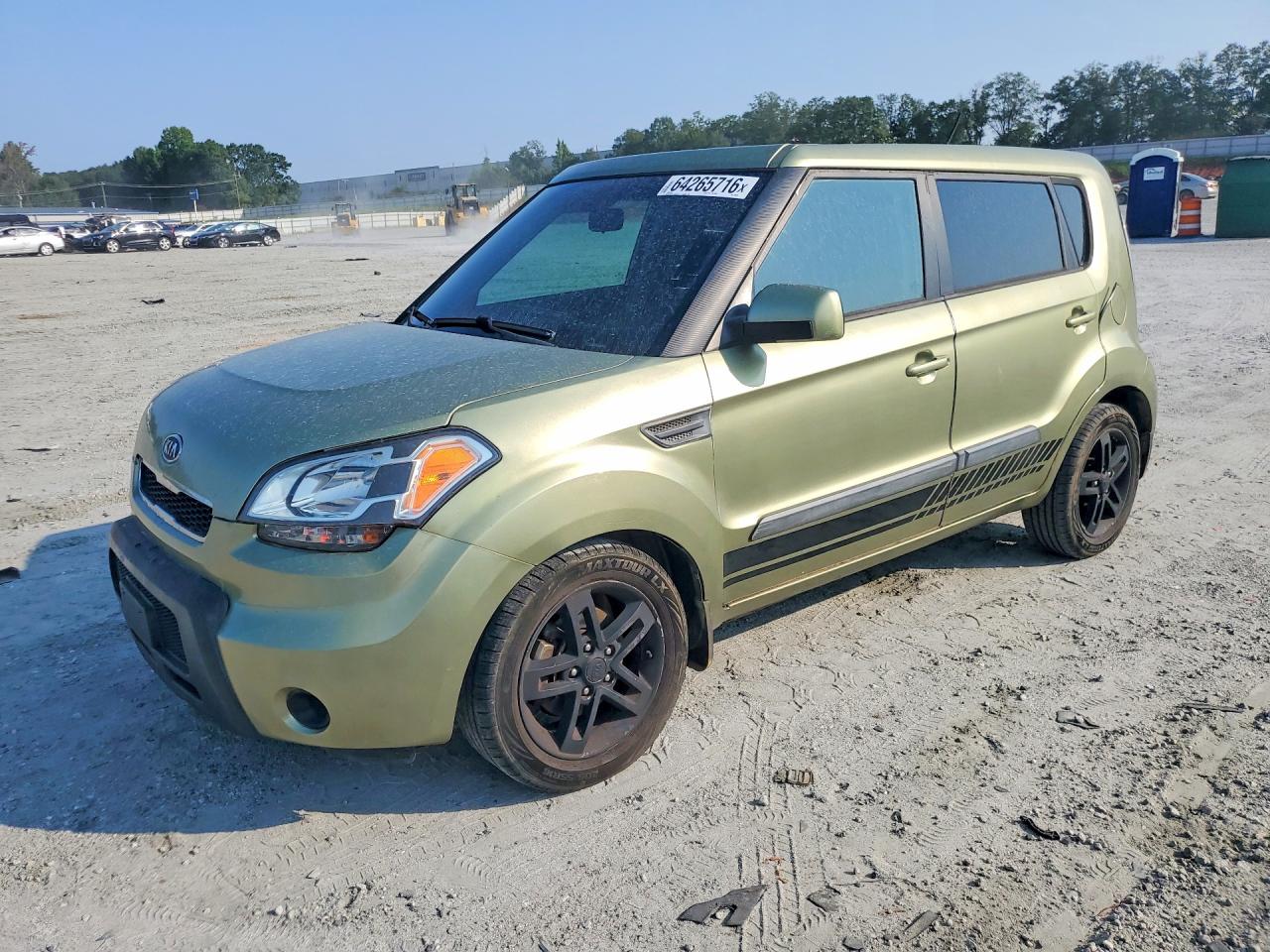KNDJT2A22B7260076 · 2011 KIA SOUL