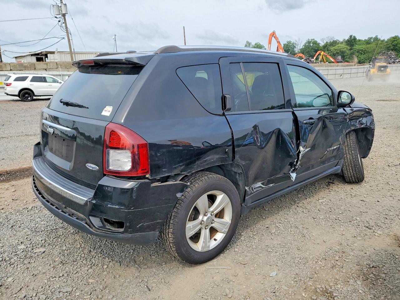 1C4NJDEB7FD324889 · 2015 JEEP COMPASS · 3/13