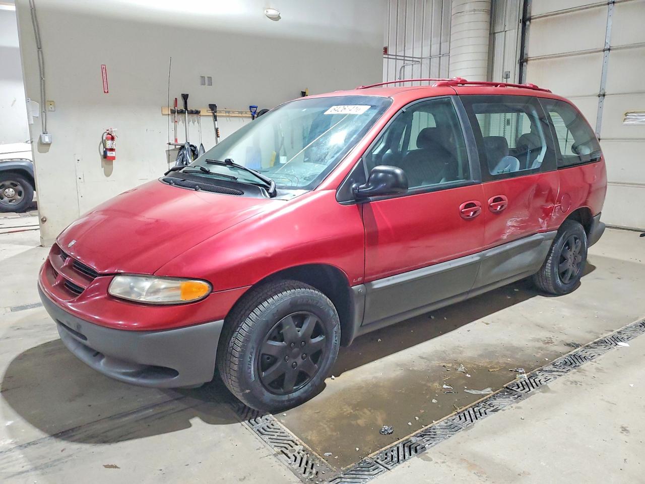 1B4GP55R7VB403884 · 1997 DODGE CARAVAN