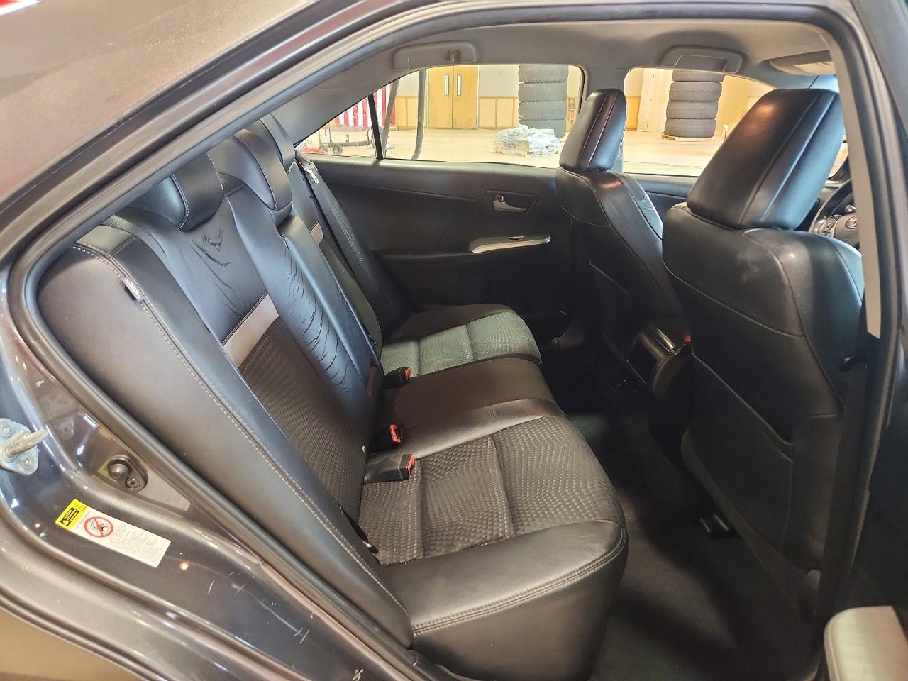 4T1BF1FK3CU074446 · 2012 TOYOTA CAMRY · 10/12