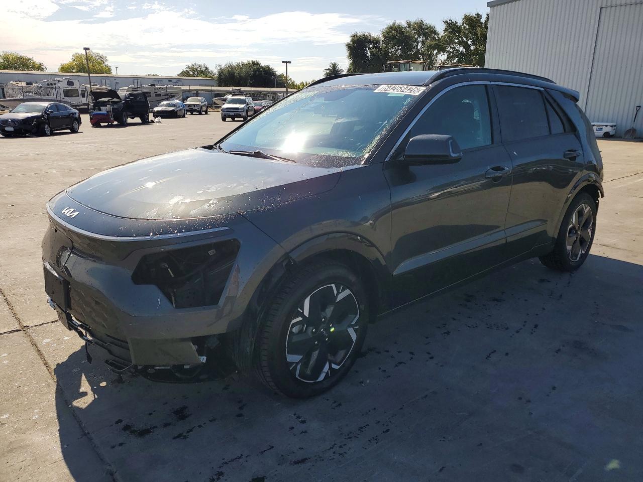 KNDCR3L1XP5027356 · 2023 KIA NIRO