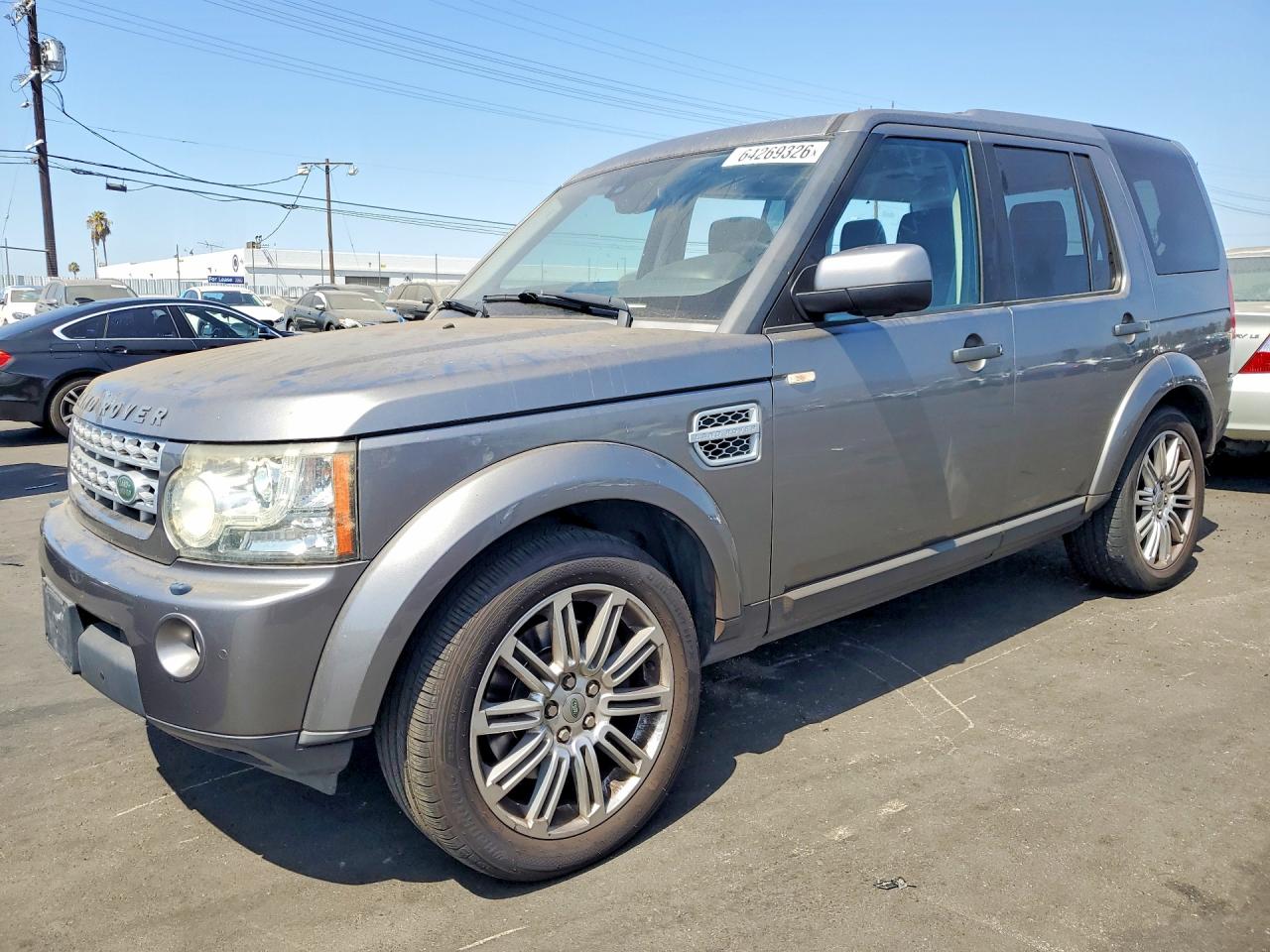 SALAK2D48BA579400 · 2011 LAND ROVER LR4