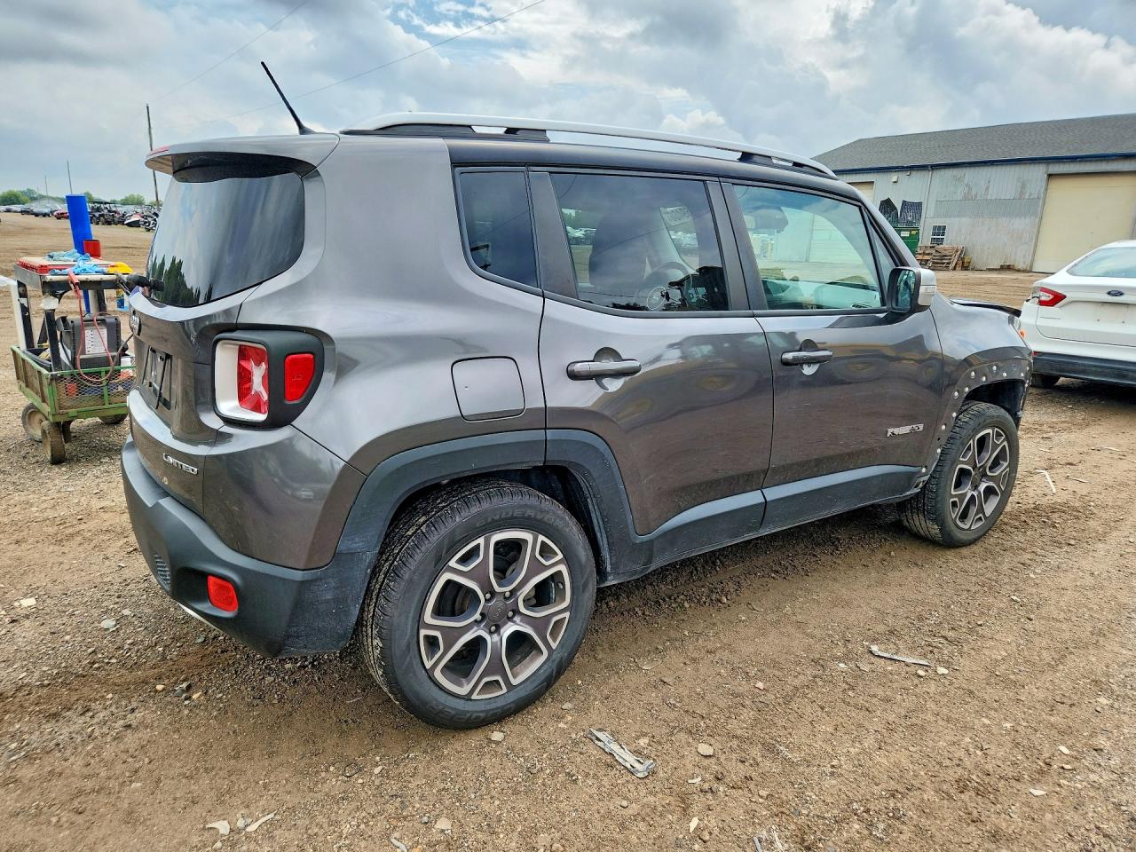 ZACCJBDT6GPC77038 · 2016 JEEP RENEGADE · 3/13