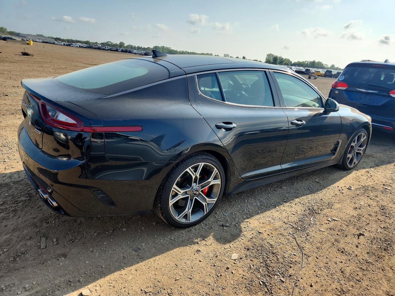 KNAE55LC1L6074231 · 2020 KIA STINGER · 3/13