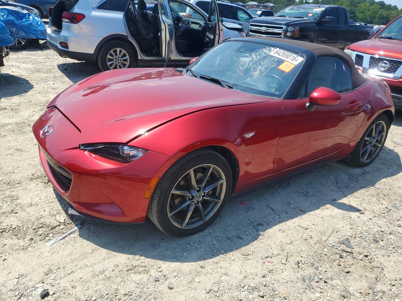 JM1NDAD79K0307385 · 2019 MAZDA MX-5 MIATA
