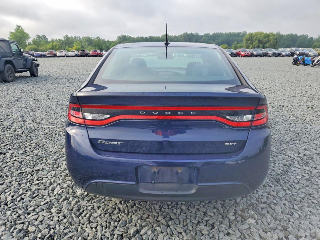 1C3CDFBB8FD406570 · 2015 DODGE DART · 6/12