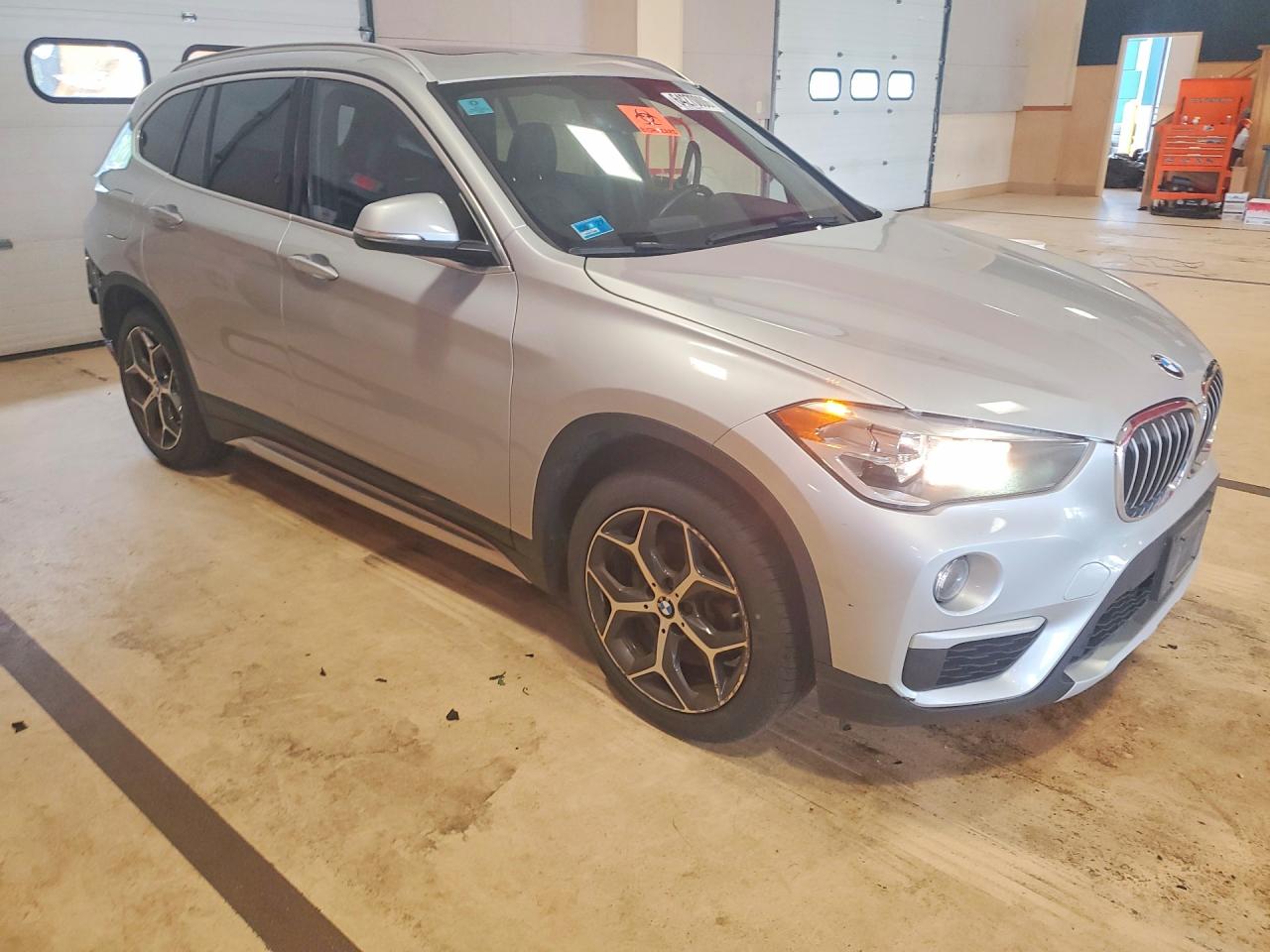 WBXHT3C35J5L28104 · 2018 BMW X1 · 4/13