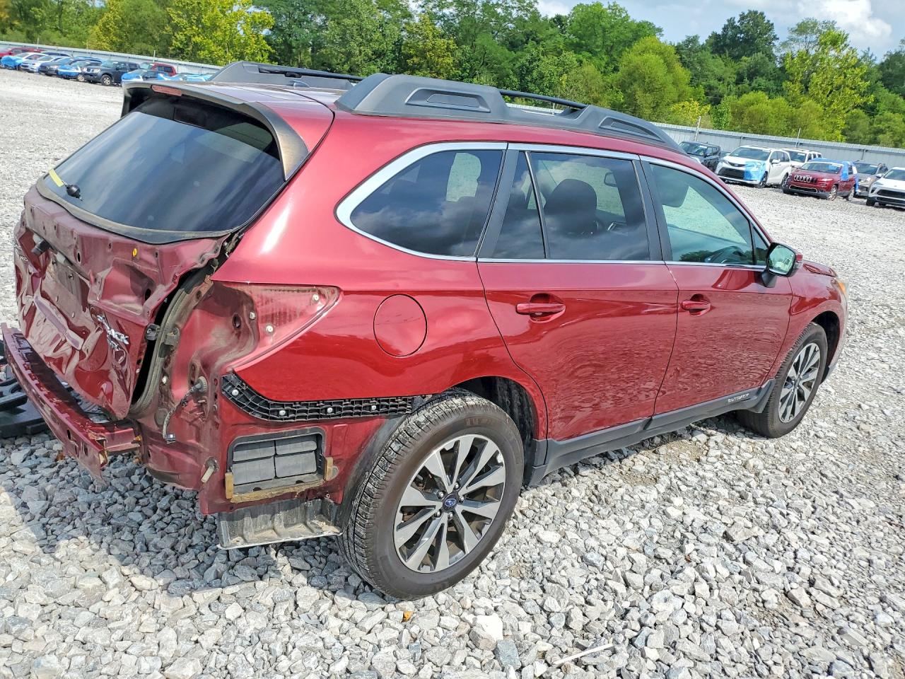 4S4BSENC5F3343098 · 2015 SUBARU OUTBACK · 3/14