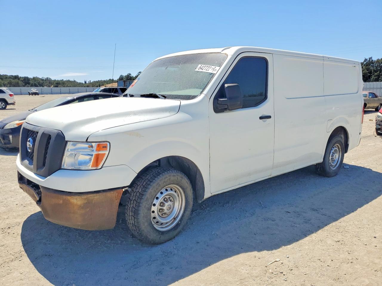 2017 NISSAN NV