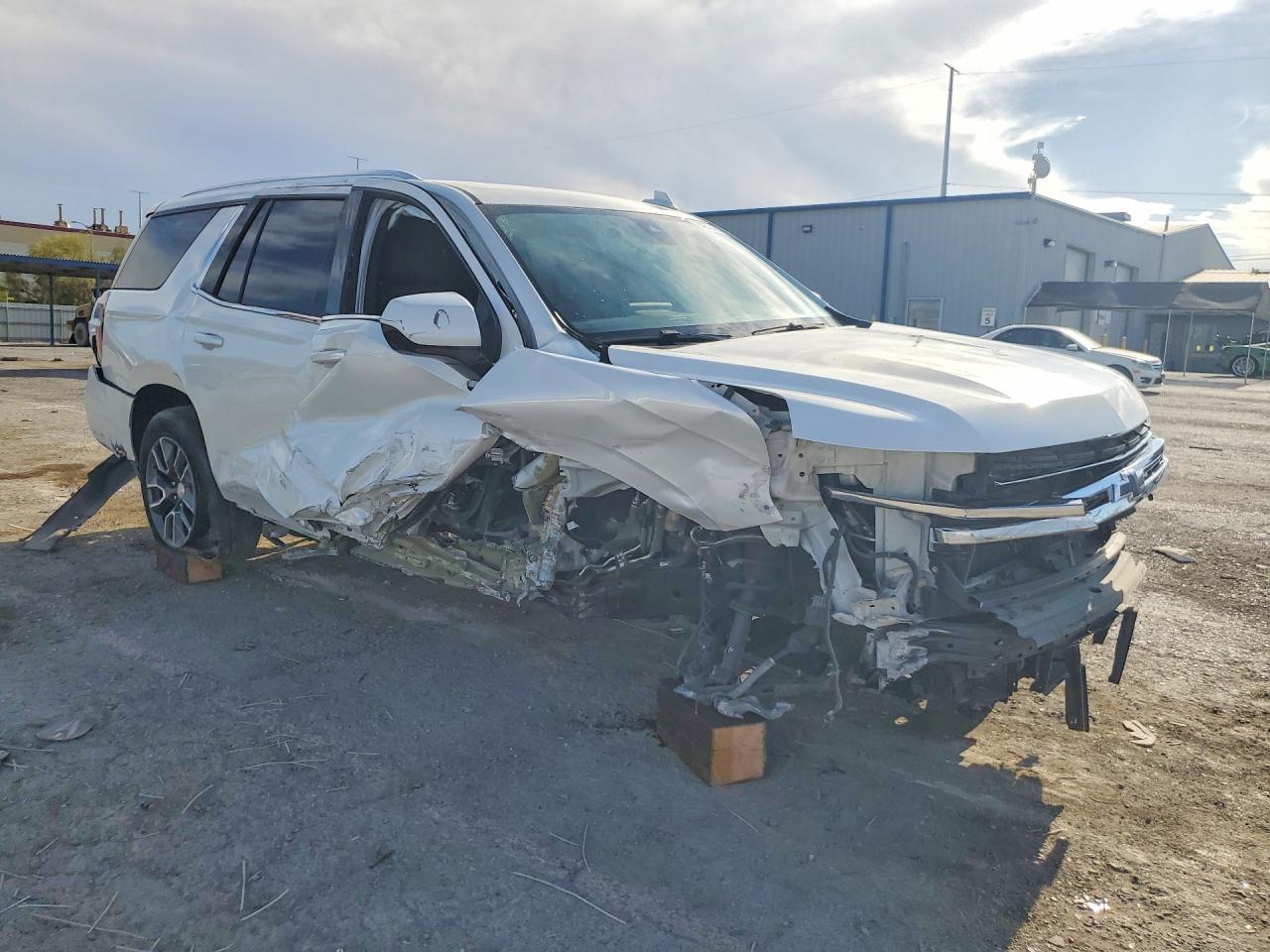 1GNSCNKTXMR395639 · 2021 CHEVROLET TAHOE · 4/14