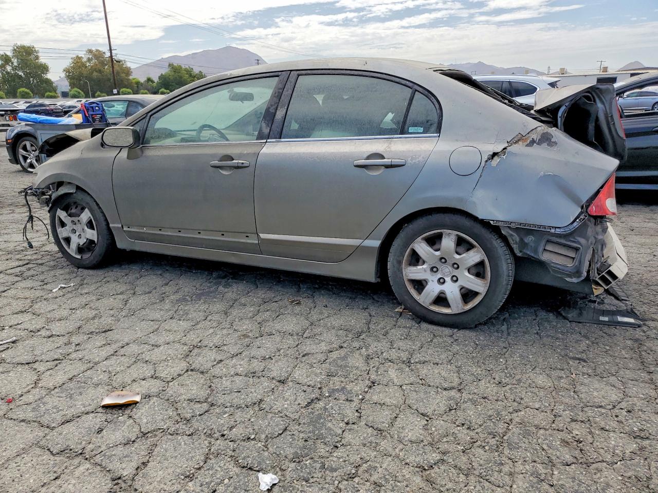 2HGFA16566H519270 · 2006 HONDA CIVIC · 2/13