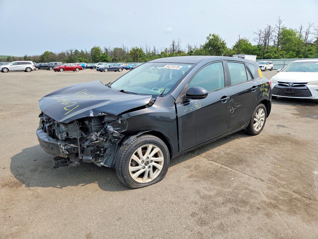 JM1BL1L71D1819842 · 2013 MAZDA 3