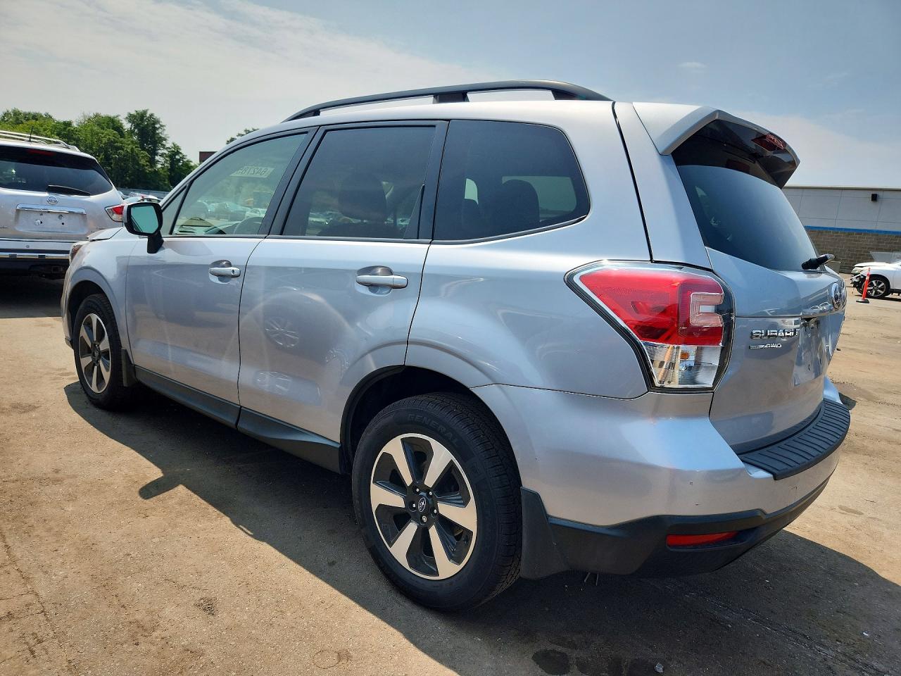 JF2SJAEC2HH528958 · 2017 SUBARU FORESTER · 2/12