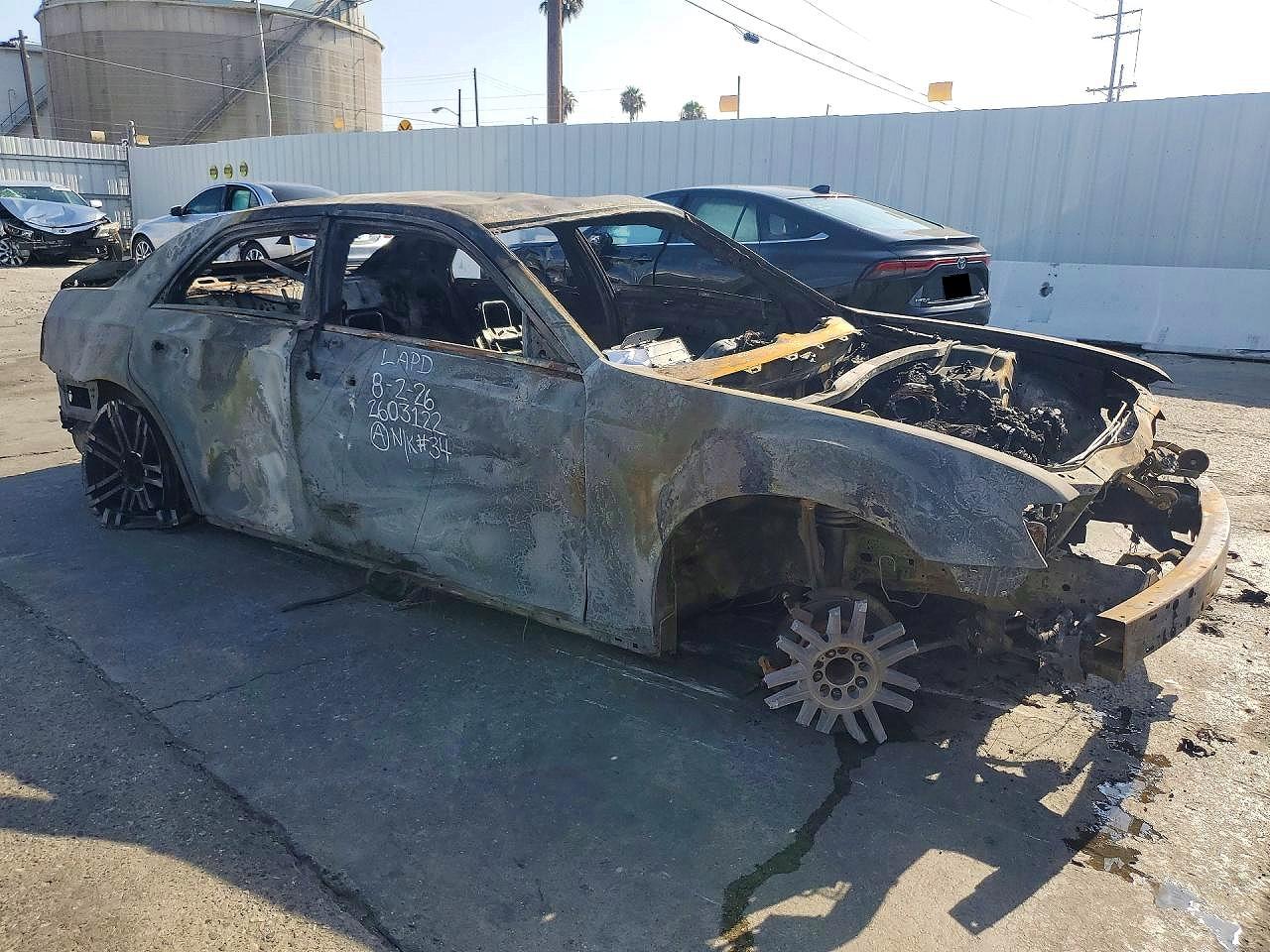 2C3CCACG4CH308697 · 2012 CHRYSLER 300 · 4/11