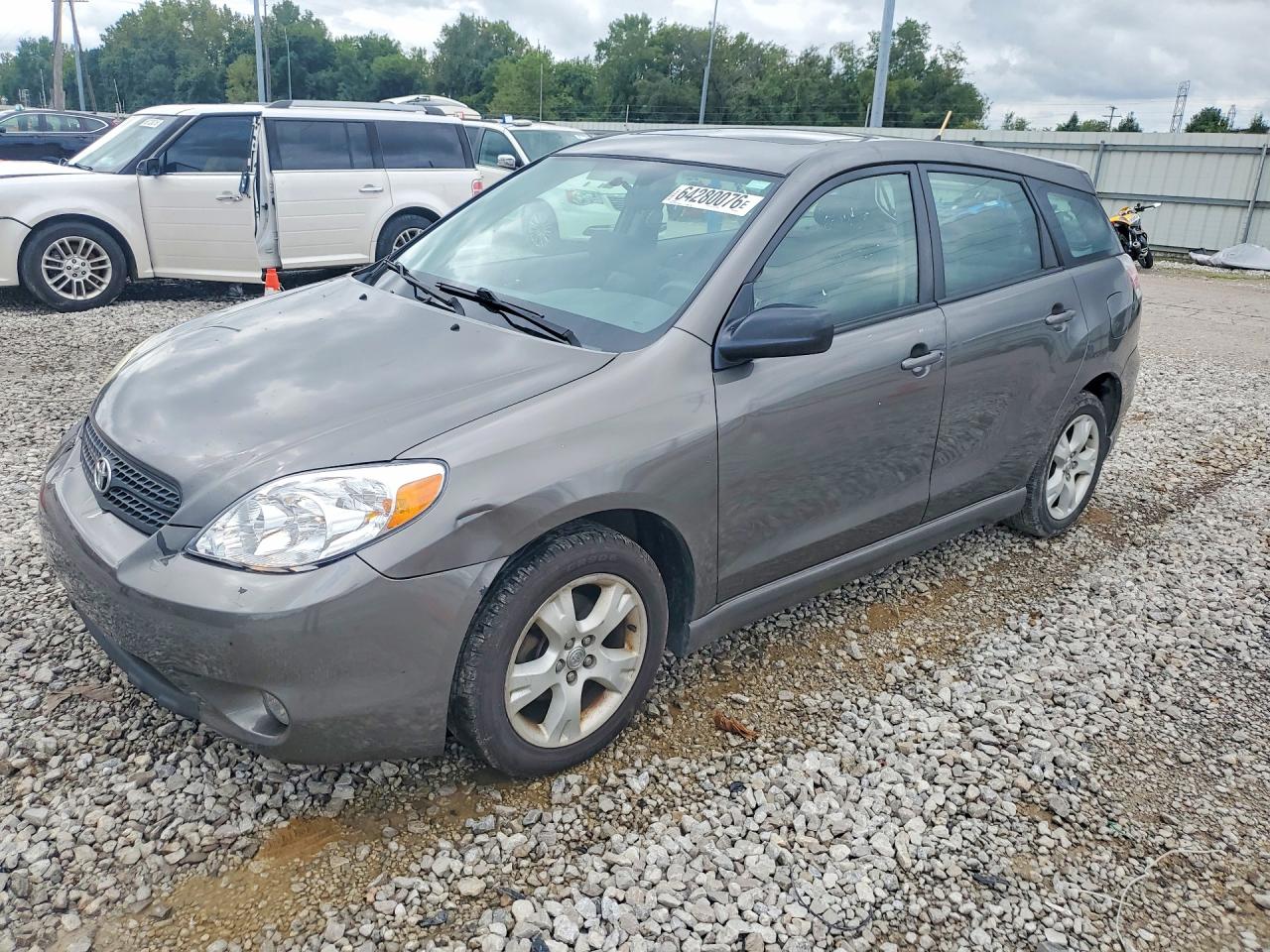 2T1KR30E55C364181 · 2005 TOYOTA MATRIX