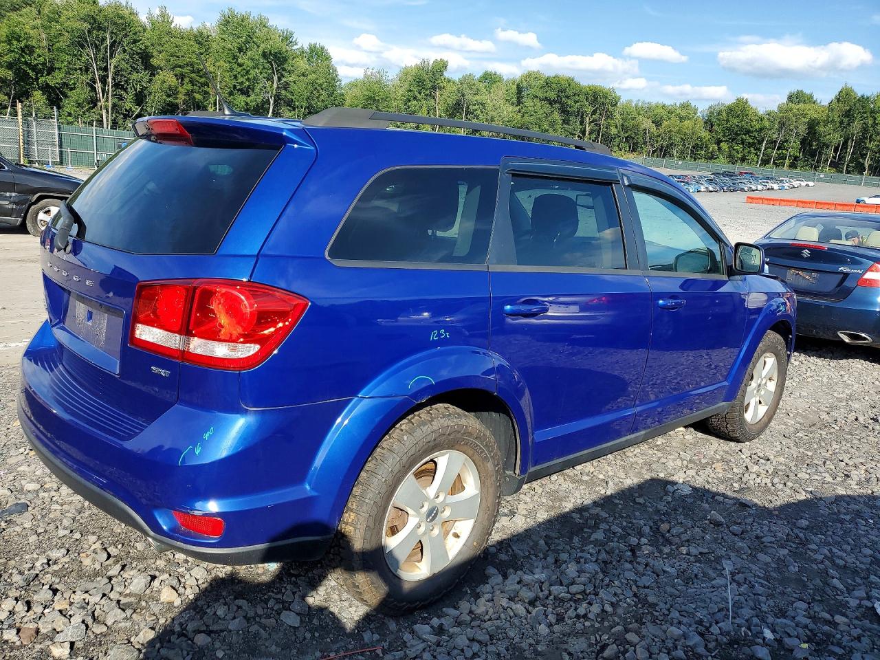 3C4PDCBG9CT391767 · 2012 DODGE JOURNEY · 3/14