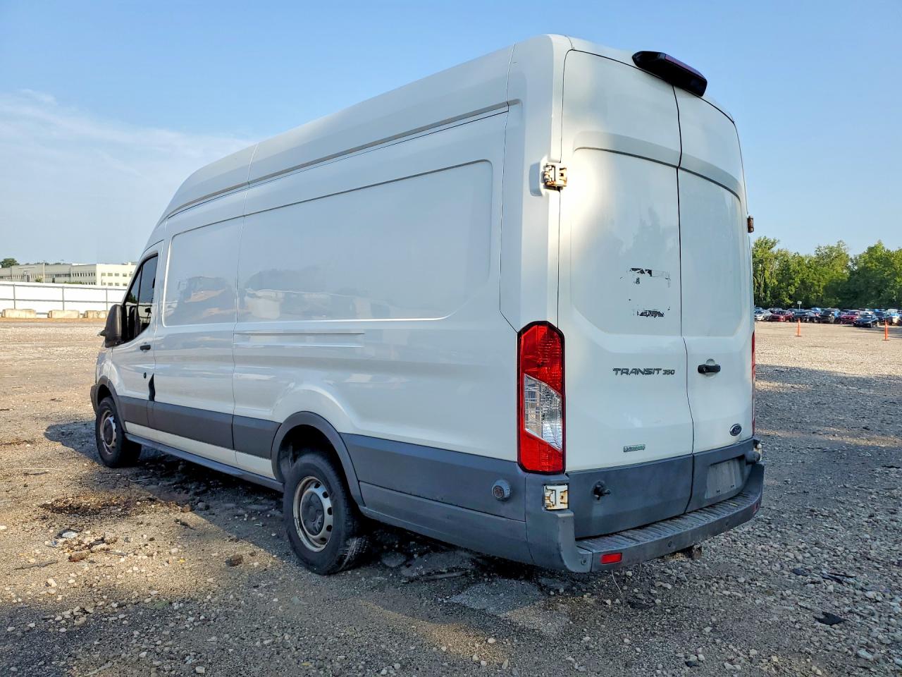 1FTBW3XG7JKB28401 · 2018 FORD TRANSIT · 2/12
