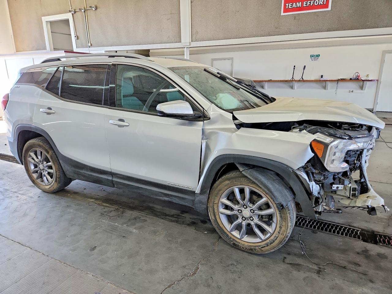 3GKALVEV1NL229671 · 2022 GMC TERRAIN · 4/13
