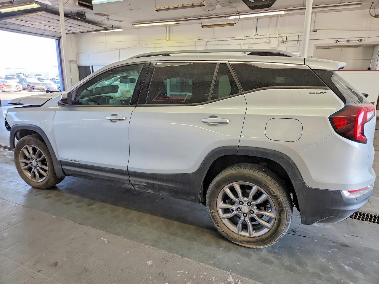 3GKALVEV1NL229671 · 2022 GMC TERRAIN · 2/13
