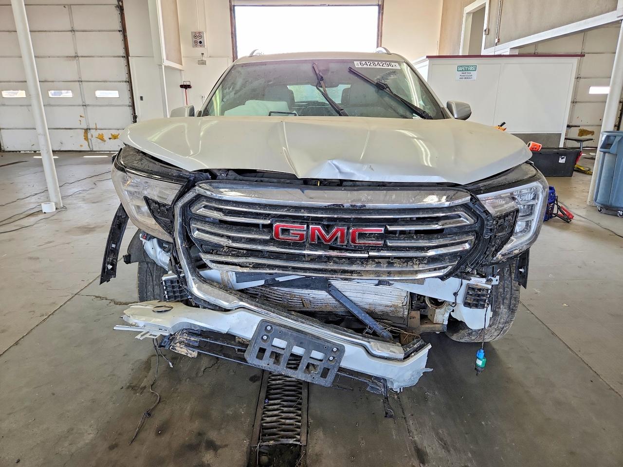 3GKALVEV1NL229671 · 2022 GMC TERRAIN · 5/13
