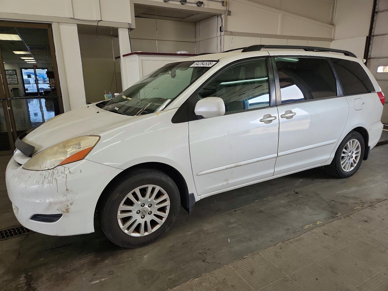5TDZK22C48S113995 · 2008 TOYOTA SIENNA
