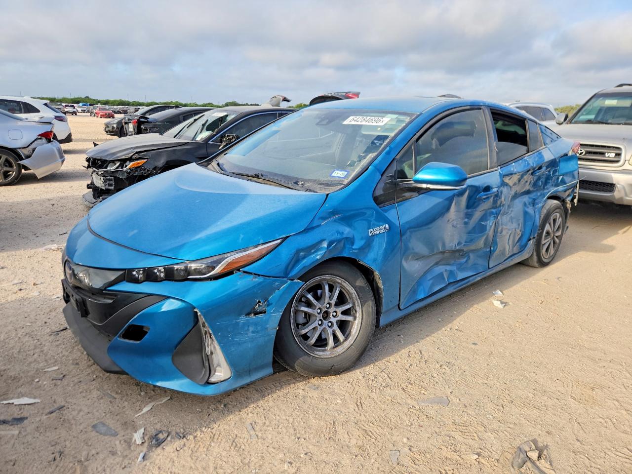 JTDKARFP4K3119444 · 2019 TOYOTA PRIUS PRIME