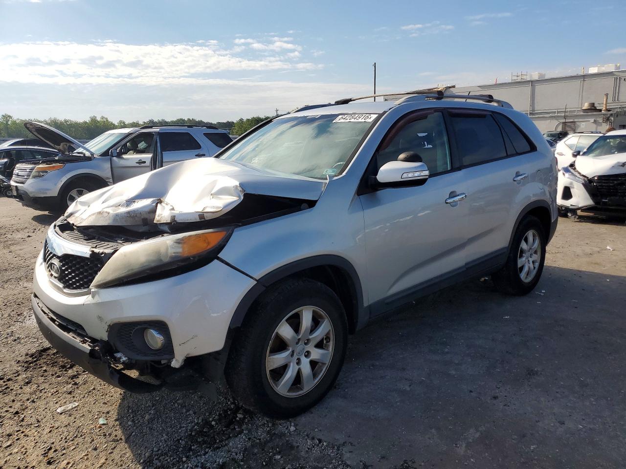 5XYKT4A60CG217329 · 2012 KIA SORENTO