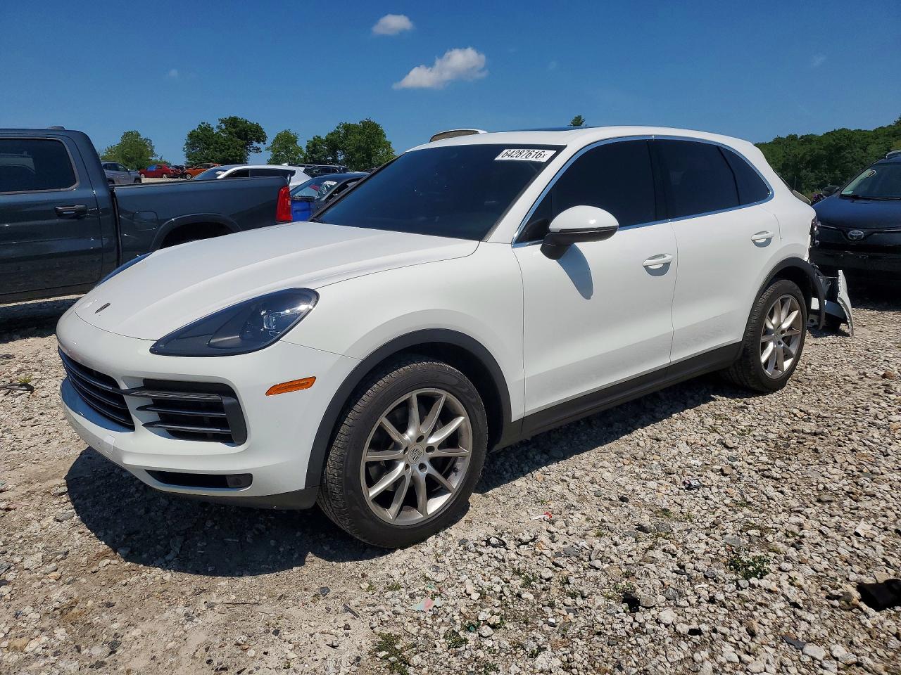 2019 PORSCHE CAYENNE