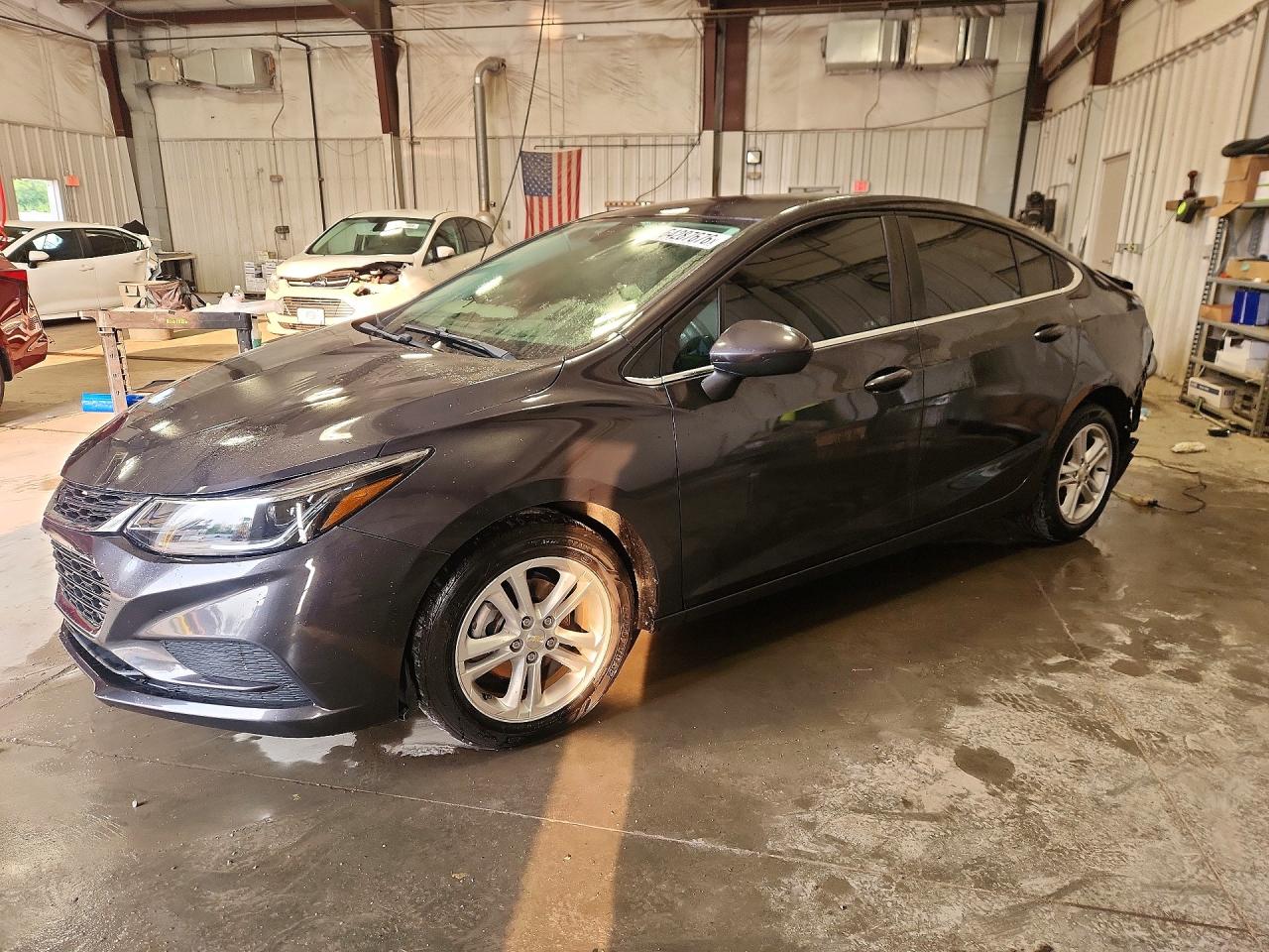1G1BE5SM4H7269525 · 2017 CHEVROLET CRUZE
