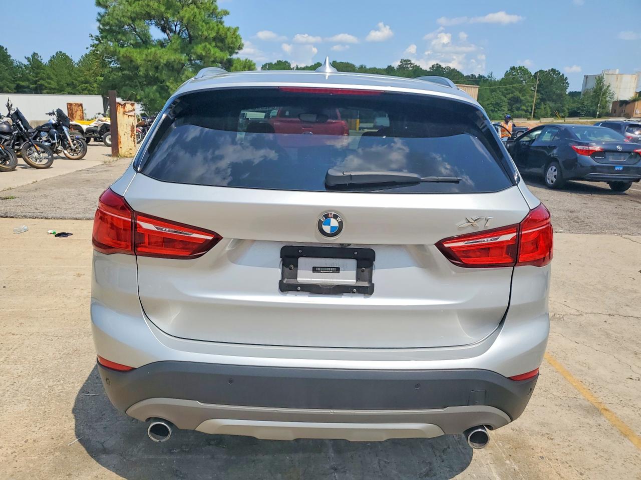 WBXHT3C31H5F73284 · 2017 BMW X1 · 6/12