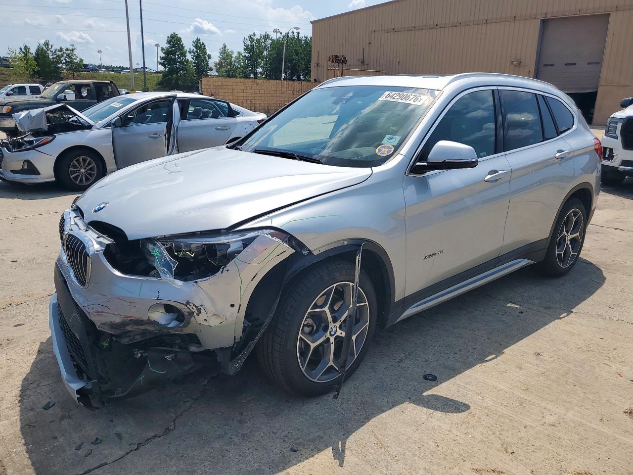 WBXHT3C31H5F73284 · 2017 BMW X1