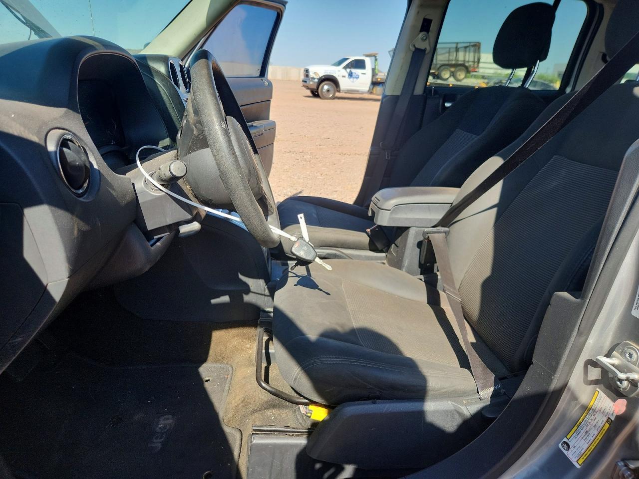 1C4NJRBB8HD105072 · 2017 JEEP PATRIOT · 7/13