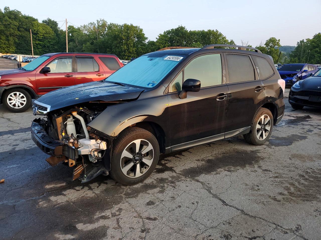 JF2SJAGC2JH562580 · 2018 SUBARU FORESTER