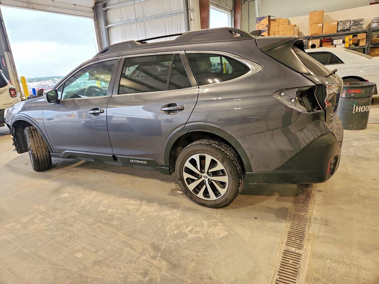 4S4BTAFC8N3168445 · 2022 SUBARU OUTBACK · 2/13