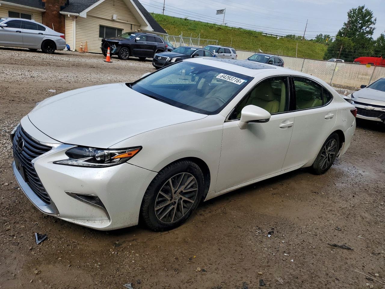 JTHBK1GG7G2240400 · 2016 LEXUS ES