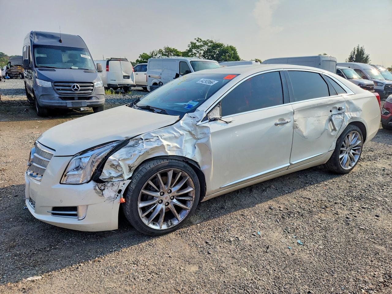 2013 CADILLAC XTS