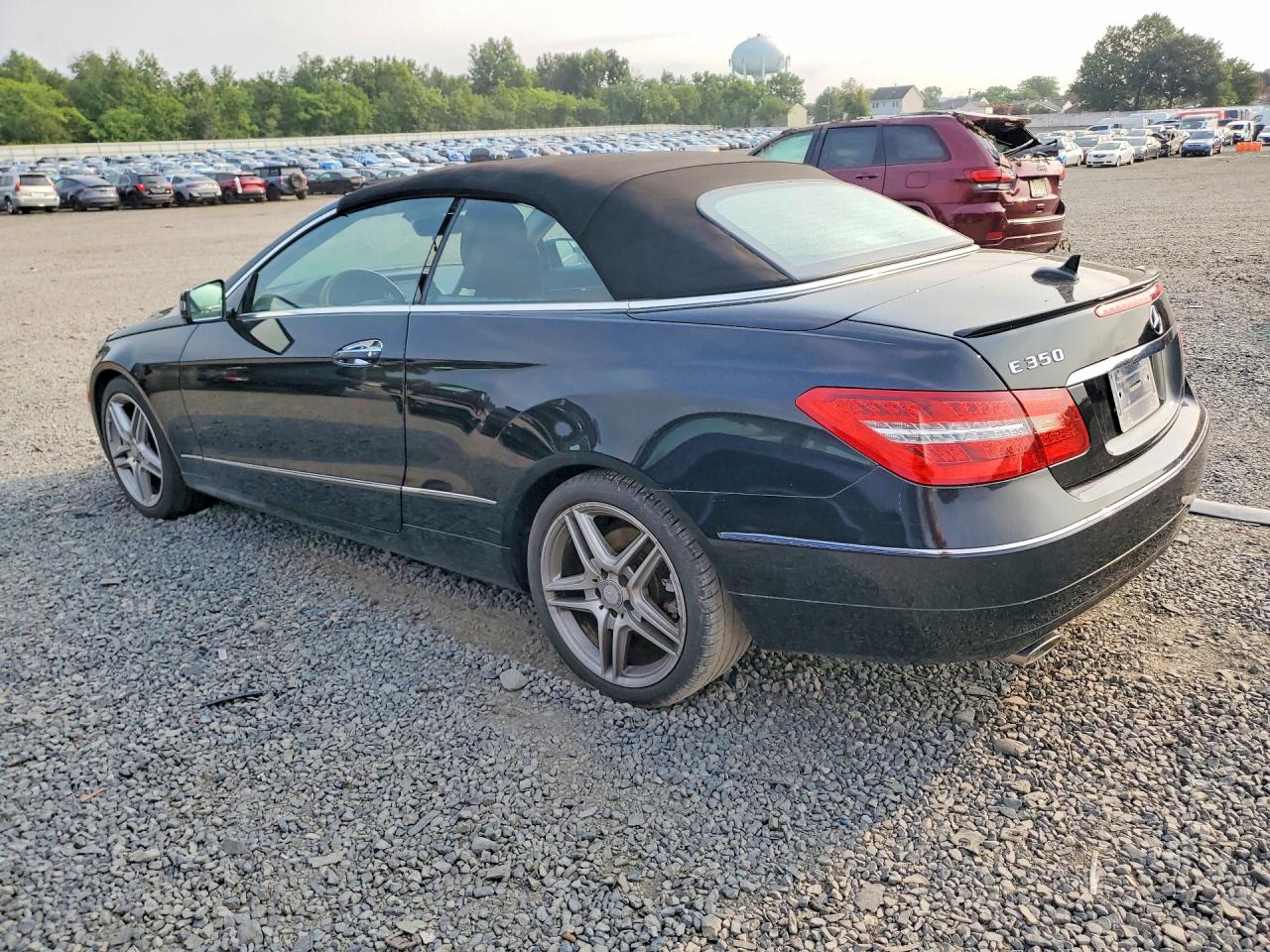 WDDKK5KF2DF215437 · 2013 MERCEDES-BENZ E · 2/13