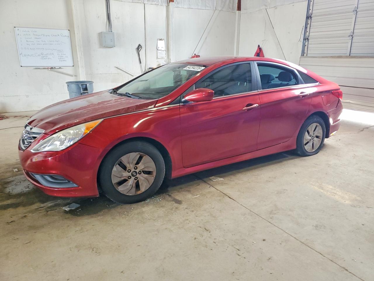 5NPEB4AC7EH818075 · 2014 HYUNDAI SONATA