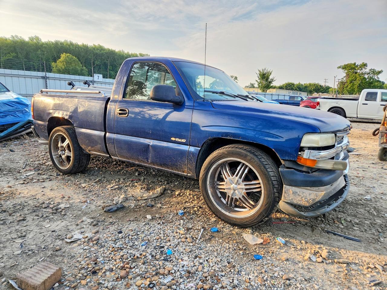 1GCEC14W4YZ257252 · 2000 CHEVROLET SILVERADO · 4/12