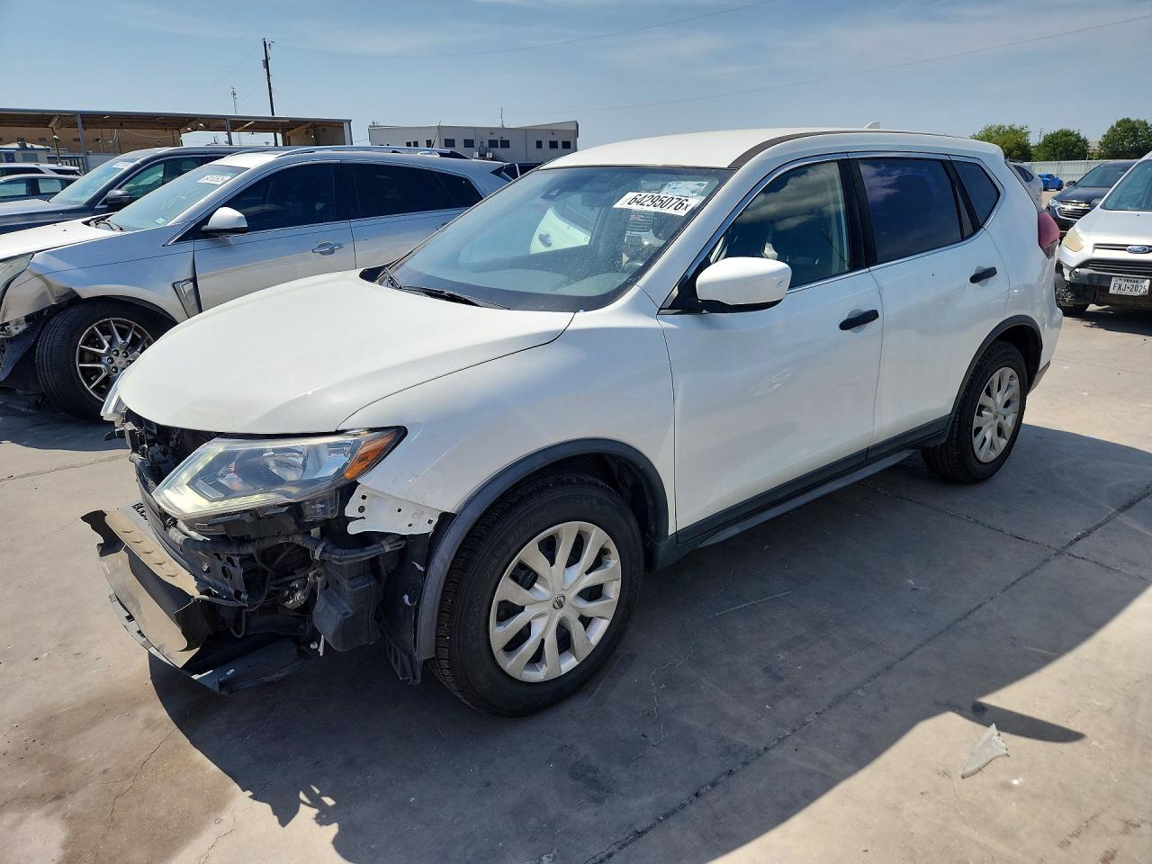 KNMAT2MT9KP521739 · 2019 NISSAN ROGUE
