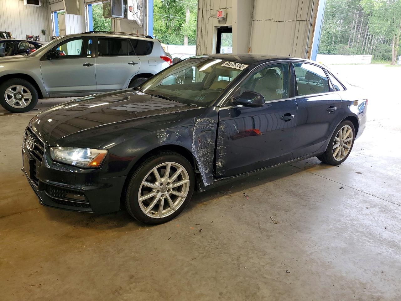 WAUFFAFL4GN002571 · 2016 AUDI A4