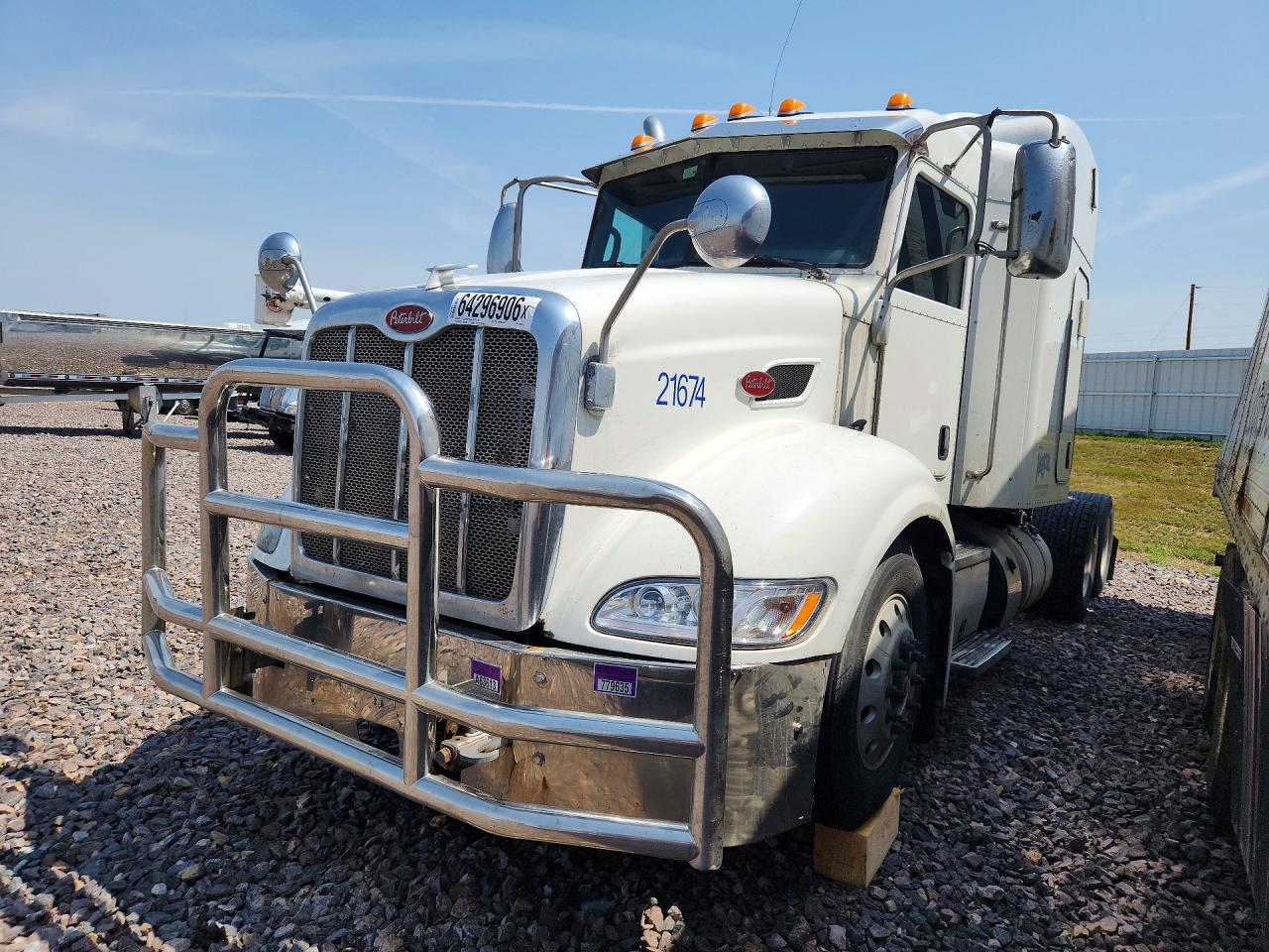 2013 PETERBILT 384