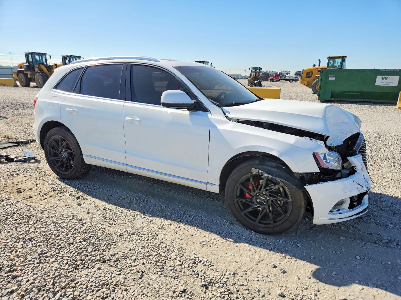 WA1CFAFP0EA117353 · 2014 AUDI Q5 · 4/14