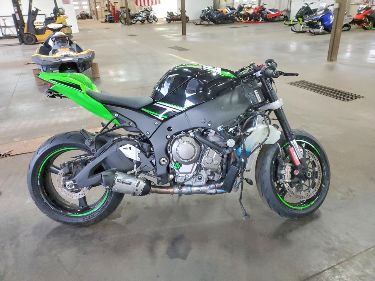 JKAZXCS1XGA003643 · 2016 KAWASAKI ZX1000