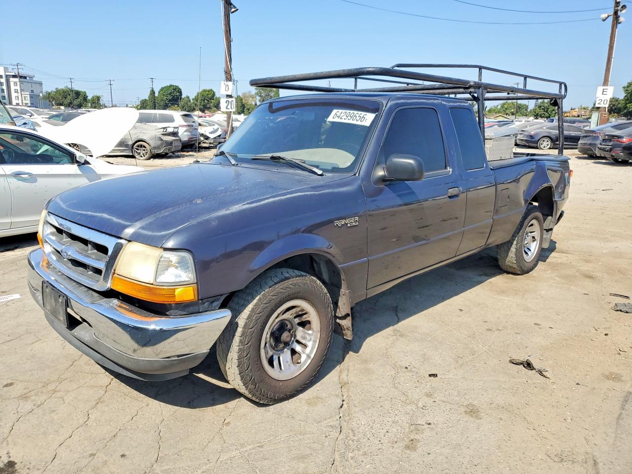 1FTYR14X1XTA24564 · 1999 FORD RANGER