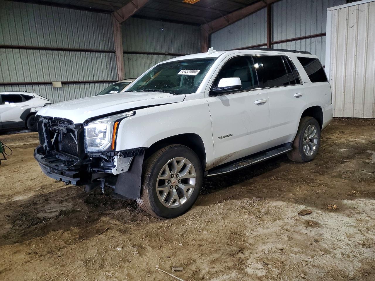 1GKS1AKC4GR445953 · 2016 GMC YUKON