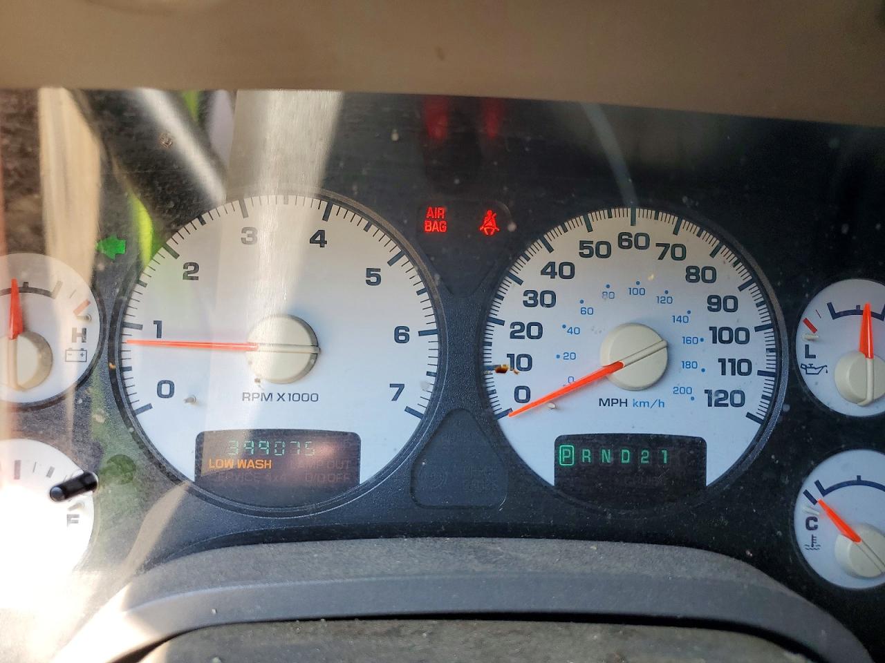 1D7HA18Z13J555911 · 2003 DODGE RAM 1500 · 9/12