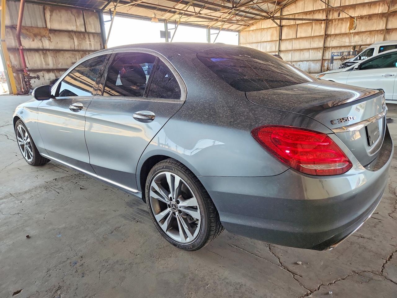 55SWF4HB0JU255609 · 2018 MERCEDES-BENZ C · 2/12