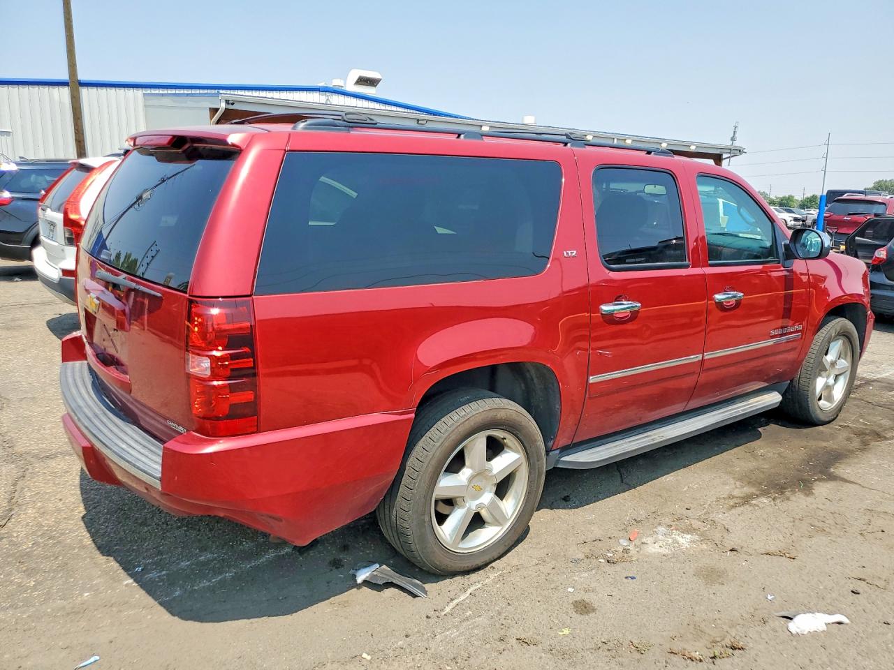 1GNSKKE78ER151067 · 2014 CHEVROLET SUBURBAN · 3/13
