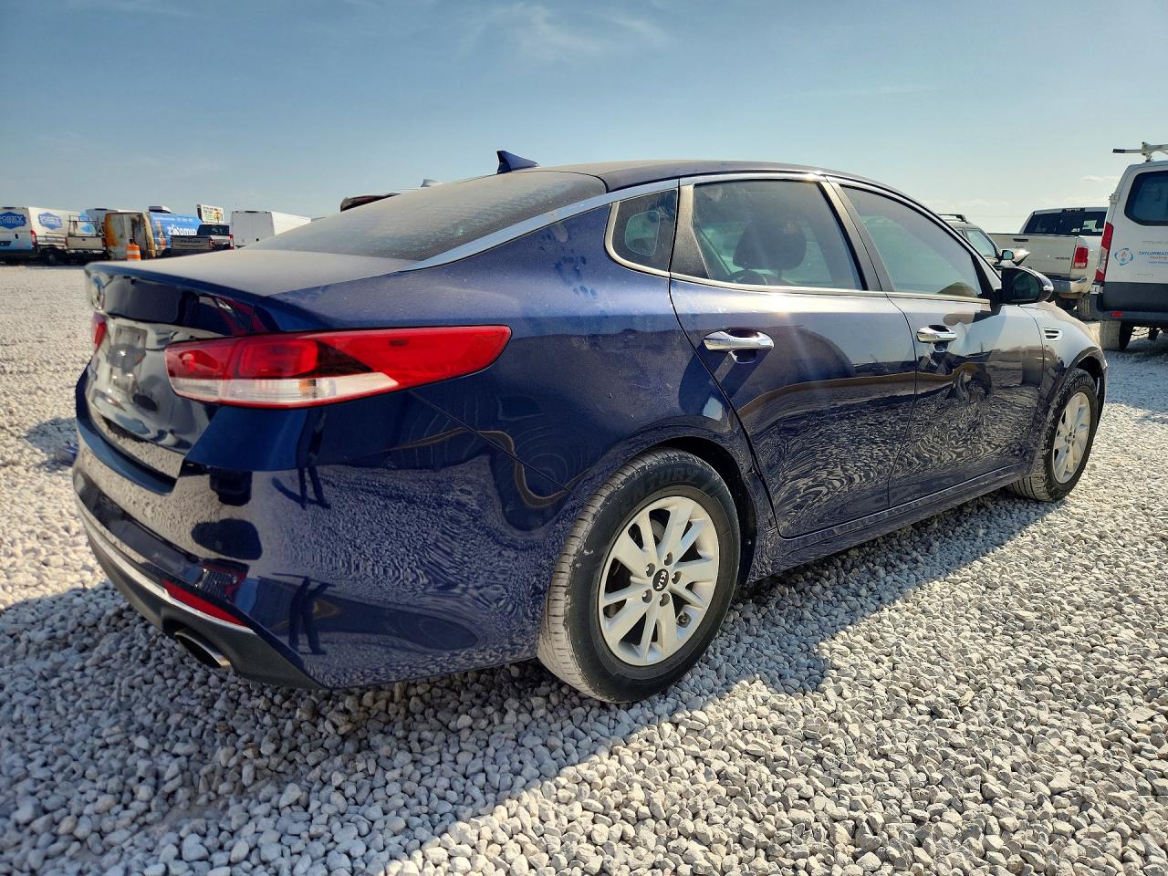 5XXGT4L3XJG250249 · 2018 KIA OPTIMA · 3/12
